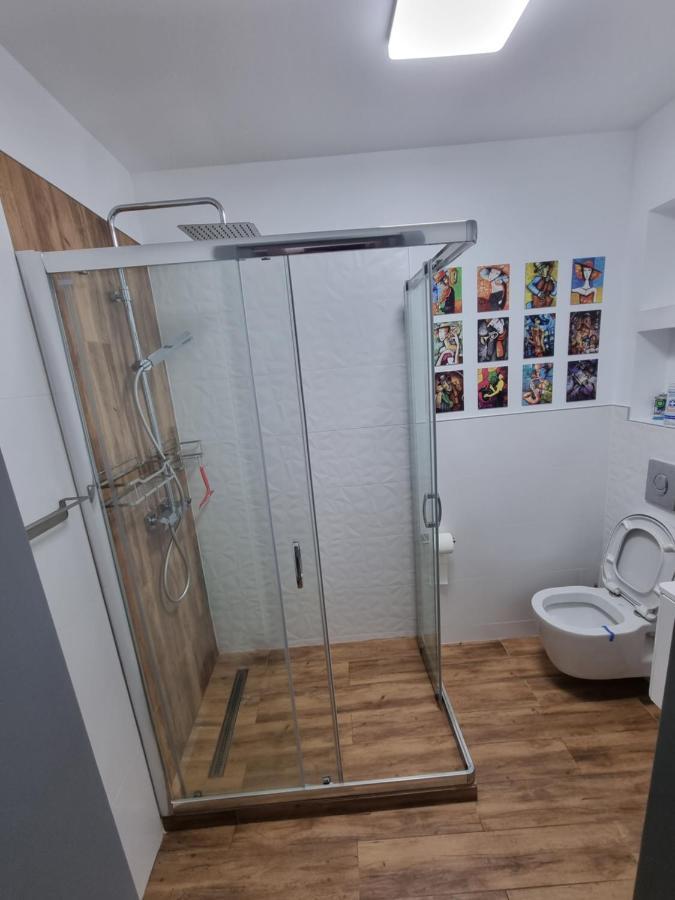 Ultra-Central 1 Bed Apartment, Str Nicolae Iorga Baia Mare Exteriör bild